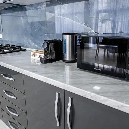 Amaradia Apartment *